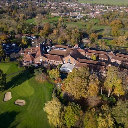 Delta Hotels By Marriott Tudor Park Country Club Maidstone Exteriér fotografie