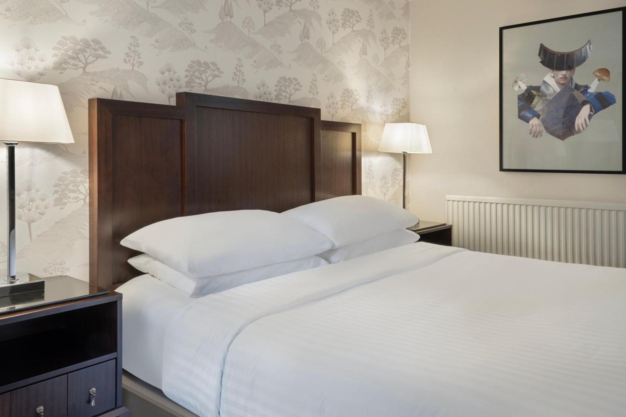 Delta Hotels By Marriott Tudor Park Country Club Maidstone Exteriér fotografie