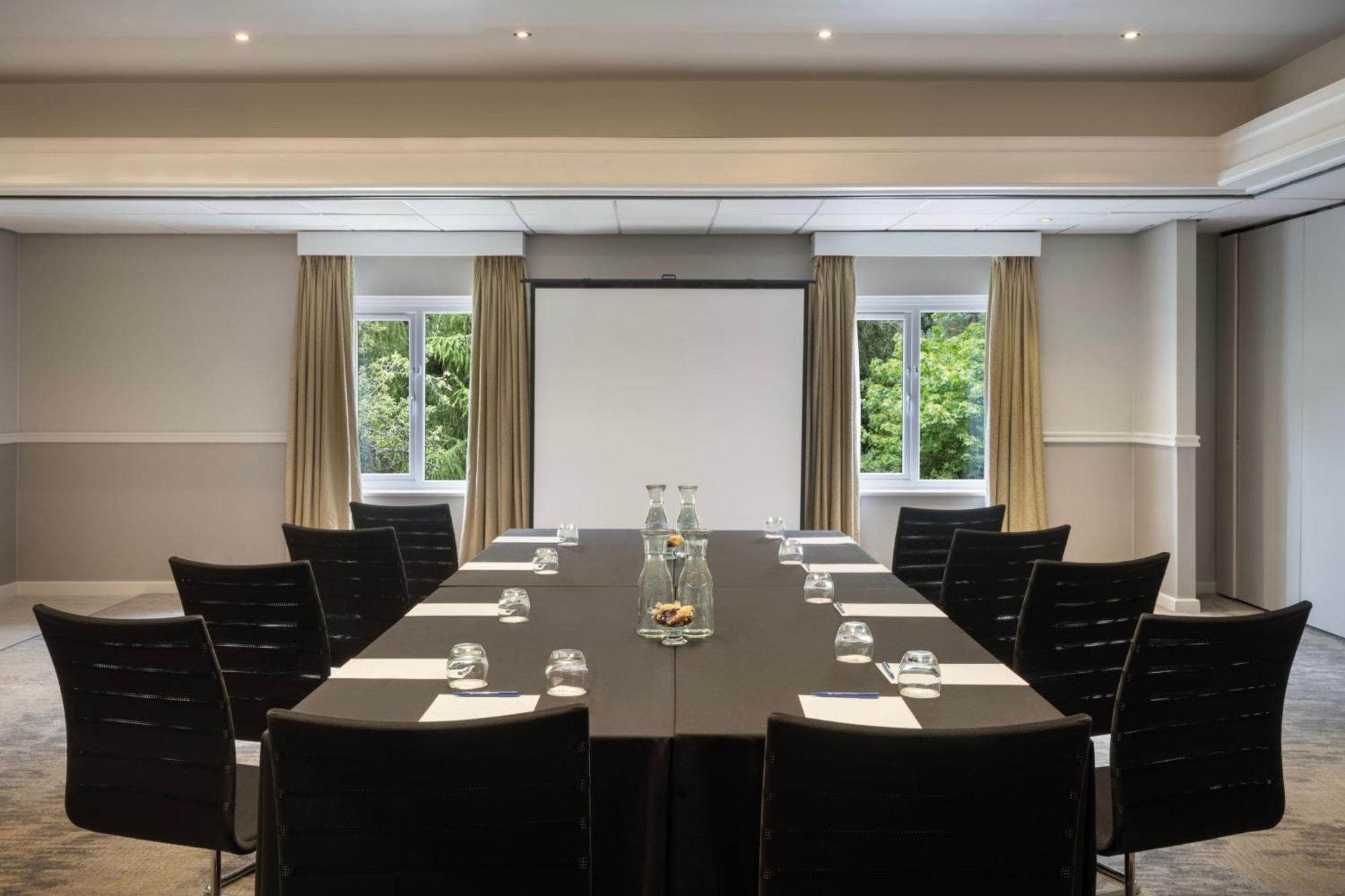 Delta Hotels By Marriott Tudor Park Country Club Maidstone Exteriér fotografie