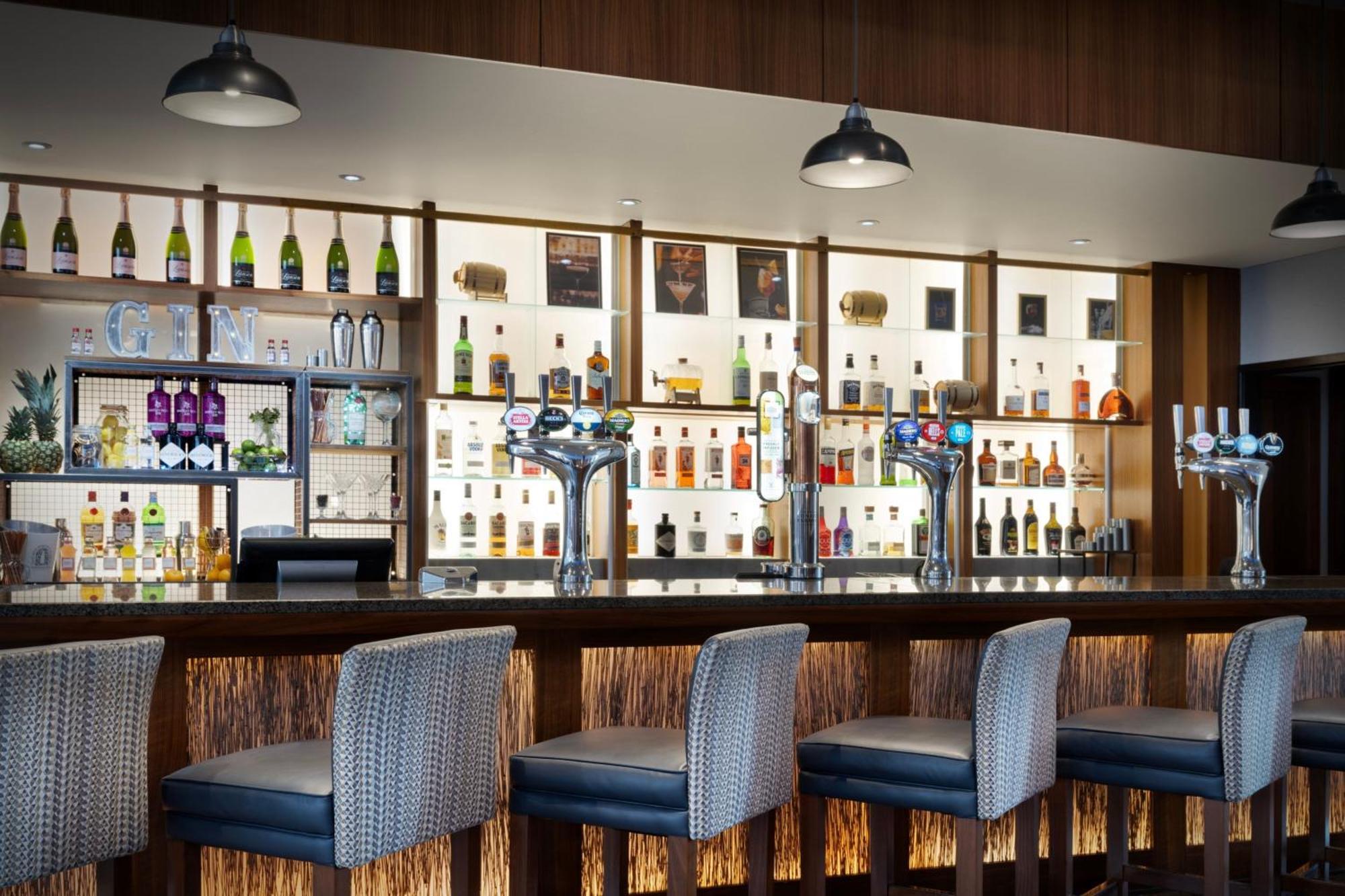 Delta Hotels By Marriott Tudor Park Country Club Maidstone Exteriér fotografie