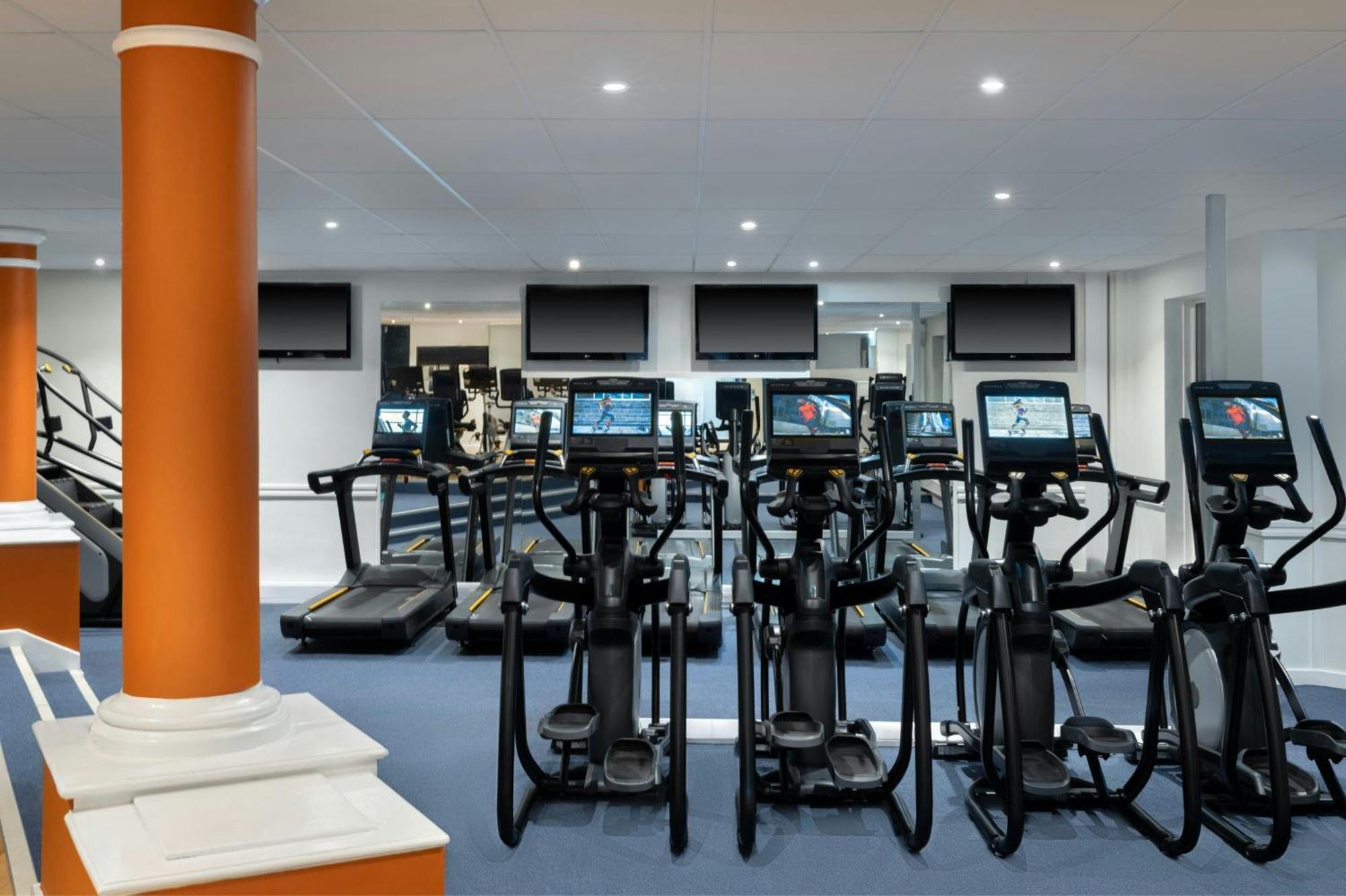 Delta Hotels By Marriott Tudor Park Country Club Maidstone Exteriér fotografie