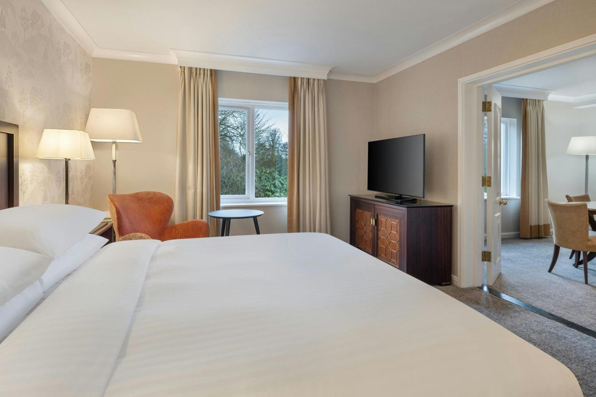 Delta Hotels By Marriott Tudor Park Country Club Maidstone Exteriér fotografie